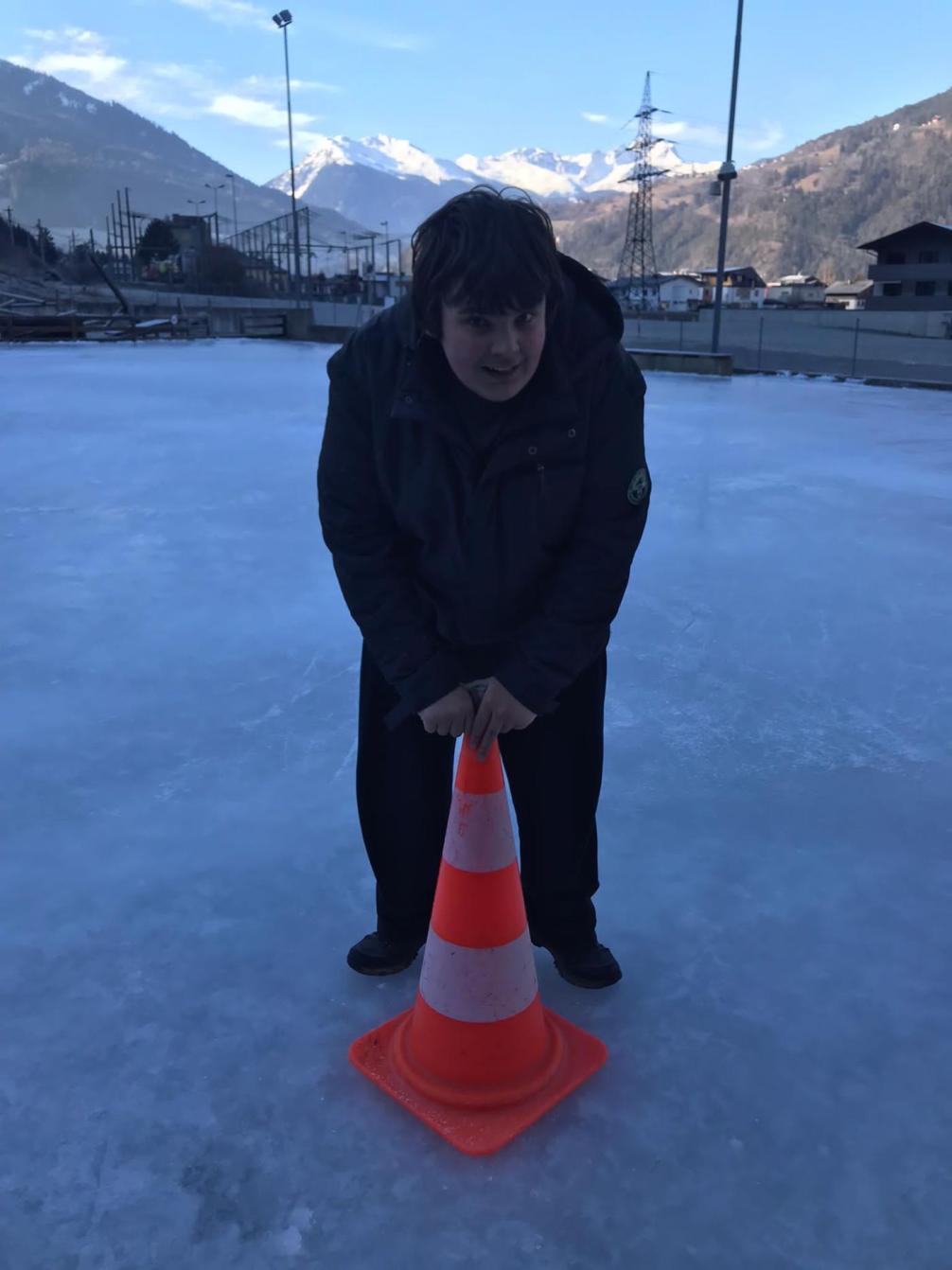 Kevin am Eislaufplatz